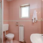 Liebevolles Nur 500 Meter Zum Mit Privatparkplatz, Wifi, Klima Apartament *