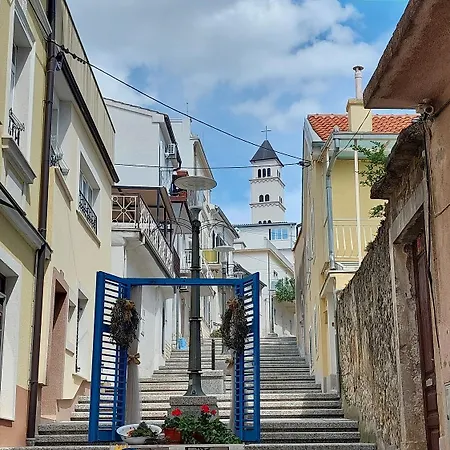 Liebevolles Nur 500 Meter Zum Mit Privatparkplatz, Wifi, Klima Crikvenica