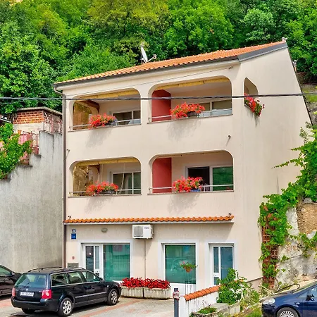Liebevolles Nur 500 Meter Zum Mit Privatparkplatz, Wifi, Klima * Crikvenica